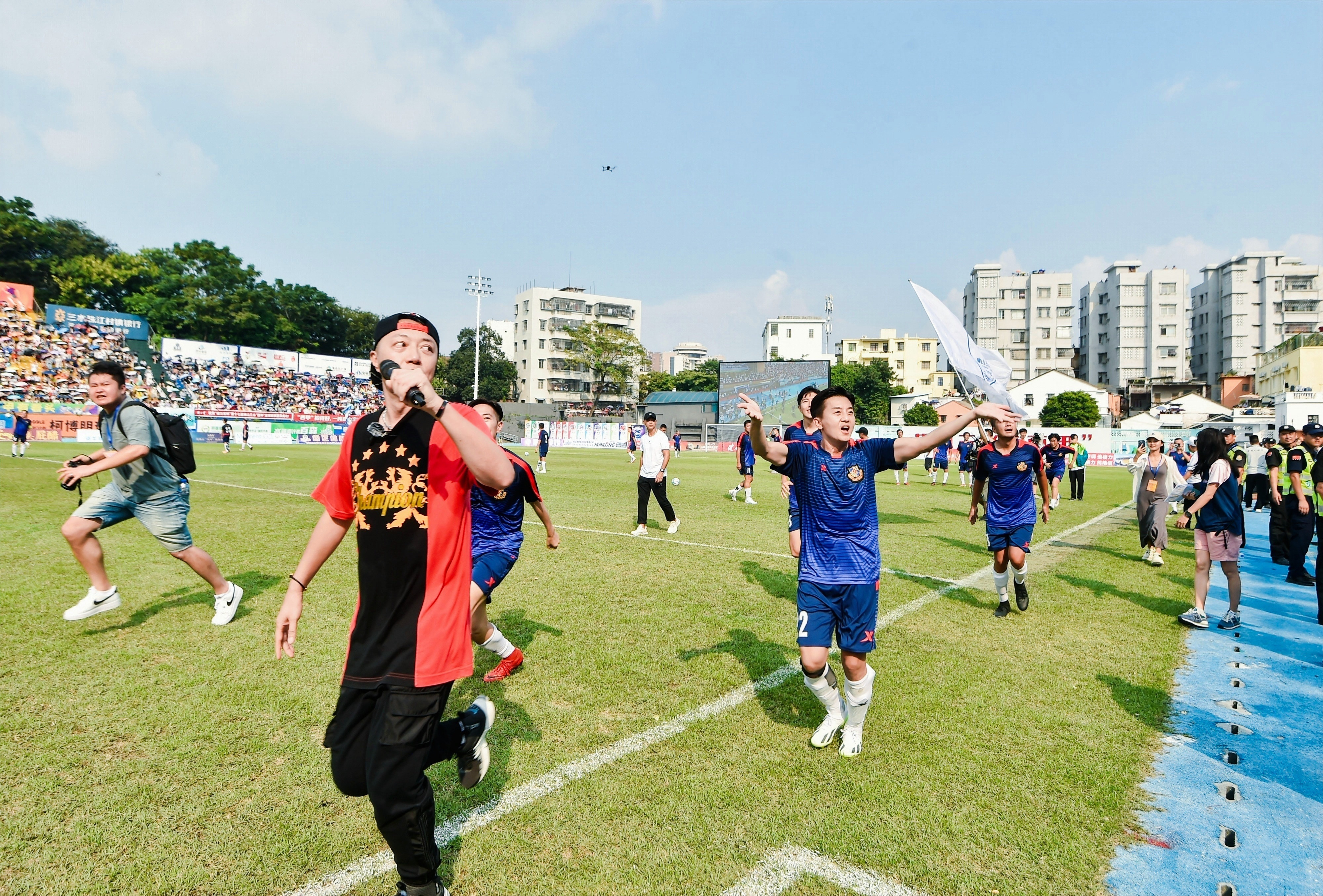 dafabet-西甲球员参加公益活动，传递正能量(2021西甲球员)