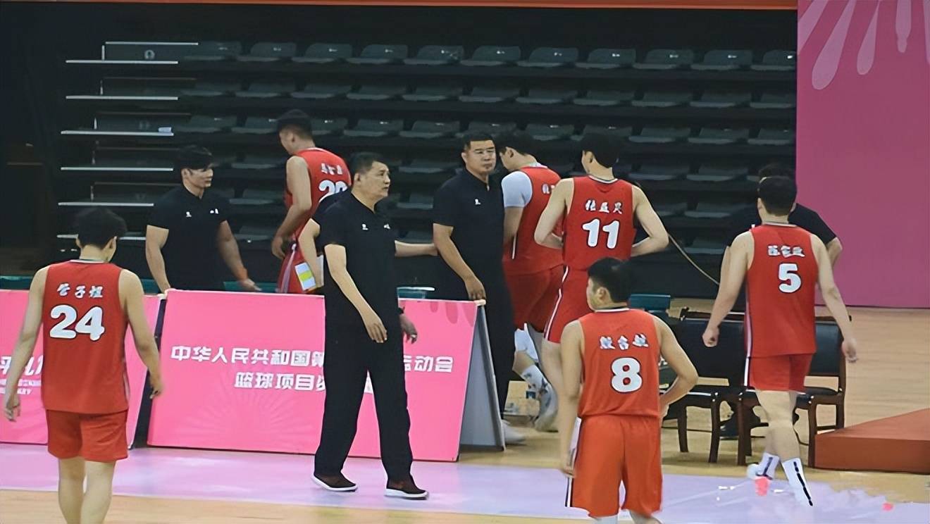 福建男篮遭遇两连败稳住态势追平的简单介绍